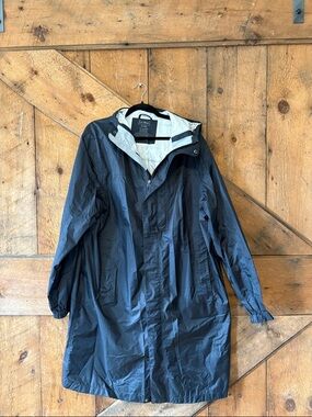 L.L. Bean Men’s Black Hooded Raincoat